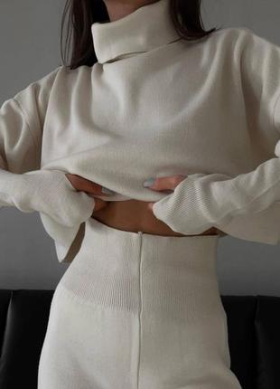 Костюм двійка 🔥
светр + брюки тканина : ангора двостороння туреччина2 фото