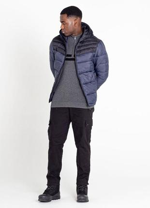 Куртка мужская зимняя  dare 2b hot shot hooded baffled jacket ebony grey/black (dpn001-75n-blk)4 фото