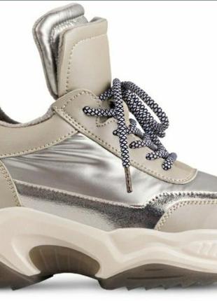 Кожаные новые женские утепленные кроссовки, sergio manchot1 фото