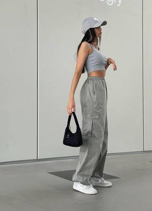 Стильні штани карго з кишенями, топові жіночі широкі штани з плащівки, сірі