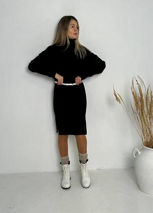 Шикарное тёплое платье миди оверсайз с разрезами чёрное розовое малиновое коричневое шоколадное пудрово серое бежевое бордовое зелёное голубое