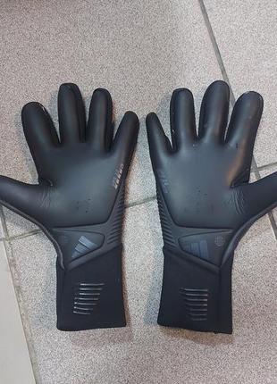 Воротарські рукавички adidas predator pro роз 72 фото
