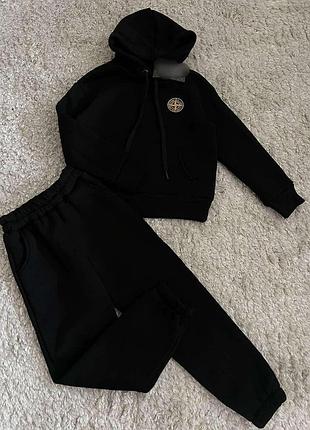 Утепленний спортивний костюм