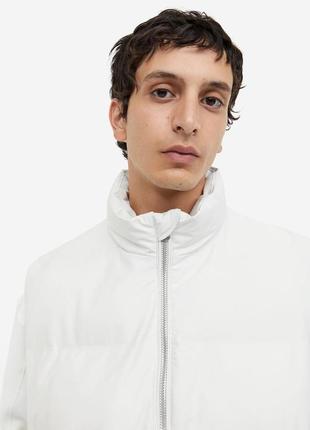 Жилетка h&m water-repellent puffer vest white 1182526001 s2 фото