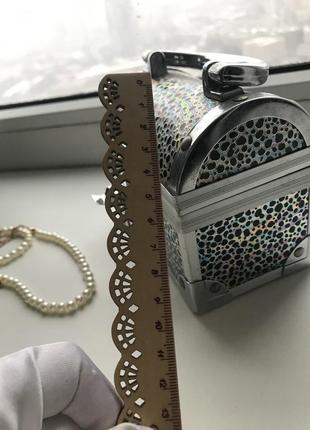 Шкатулка-сундучек для украшений