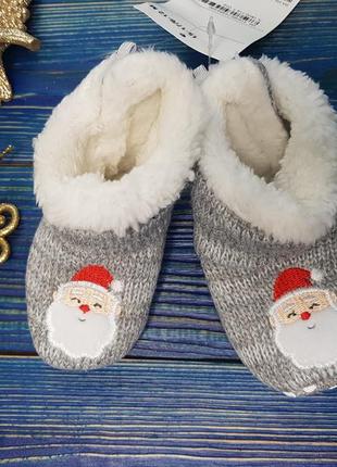 Нарядные теплые пинетки, тапочки, носки на липучке для мальчика 6-12 месяцев c&a