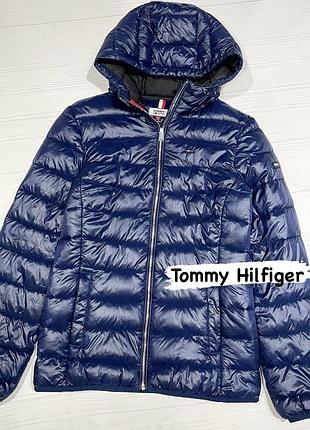 Демо курточка от tommy hilfiger