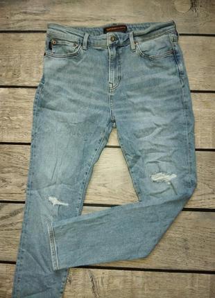 Джинсы мужские