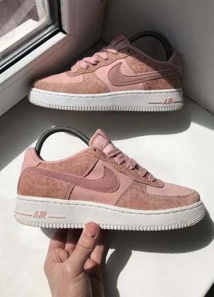 Кросівки nike air force 1 lv8