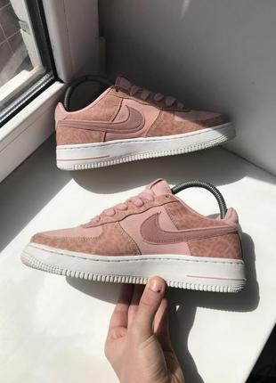 Кроссовки nike air force 1 lv82 фото