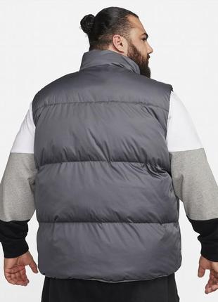 Жилетка nike sportswear club primaloft® water-repellent puffer vest black fb7373-068 s10 фото