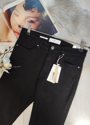 Чорні джинси від mango, 38р, запалення, оригінал7 фото