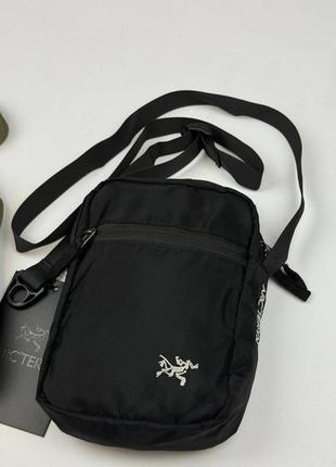 Месенджери arcteryx 6