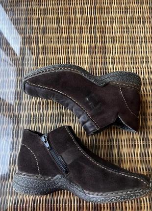 Зимові замшеві черевики шкіряні rieker оригінальні коричневі з хутром8 фото