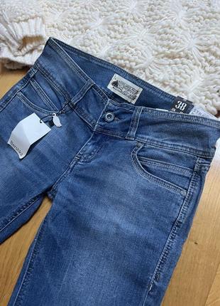 Жіночі джинси штани bershka2 фото