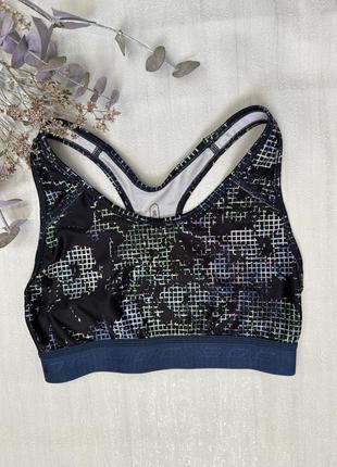 Спортивний топ