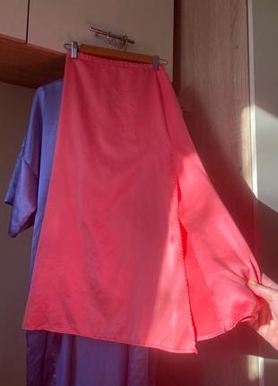 Міді спідниця рожева, рожева спідниця атласна, юбка рожева1 фото