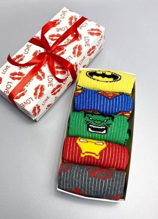 Набор женских высоких демисезонных носков 36-41 5 шт с супергероями marvel в подарочной коробке для девушек km