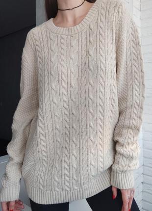 Удлинённый оверсайз свитер с косами бежевый