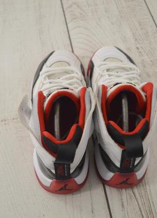 Nike air jordan дитячі баскетбольні кросівки оригінал 37 37.5 розмір3 фото