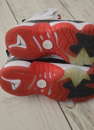 Nike air jordan дитячі баскетбольні кросівки оригінал 37 37.5 розмір5 фото