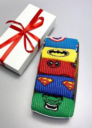 Бокс жіночих високих демісезонних шкарпеток 36-41 5 пар із супергероями marvel у подарунковій коробці для дівчат km1 фото