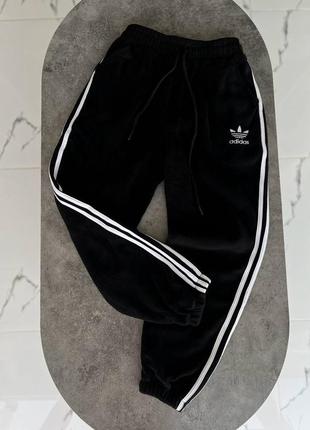 Теплые спортивные штаны adidas2 фото