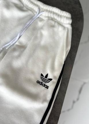 Теплые спортивные штаны adidas2 фото