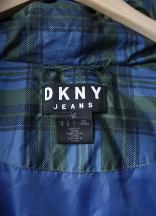 Dkny женская куртка зимняя оверсайз широкая короткая дутая дутик с высоким воротам воротником zara h&m зимняя без капюшона8 фото