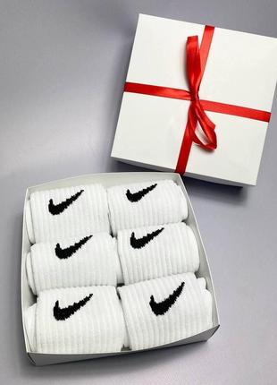 Набір шкарпеток жіночих спортивних високих фірмових nike 36-41 6 шт. у крутій подарунковій коробці для жінки км