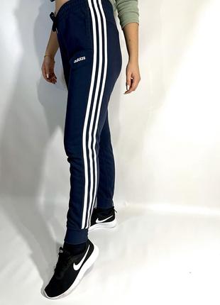 Спортивные штаны женские adidas оригинал1 фото