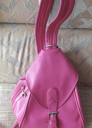 Рожевий рюкзачок