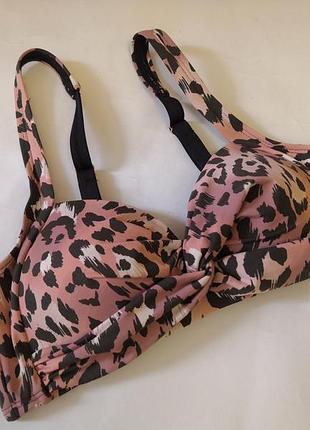 Лиф от купальника бренда primark, it 40/eur 36