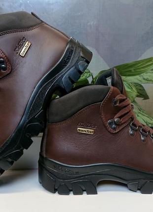 Прочные теплые треккинговые кожаные ботинки" blacks  ", англия, 39 р.4 фото