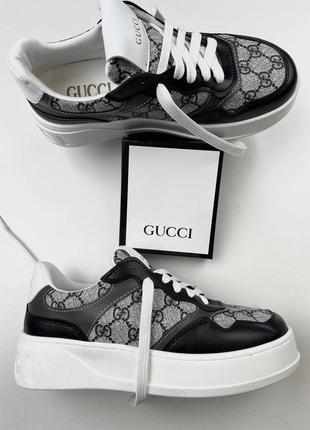 Кроссовки в стиле gucci