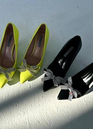 Стильные кожаные туфли на каблуке рюмка с бантиком в неоновом и черном цвете 🔥🔥🔥1 фото