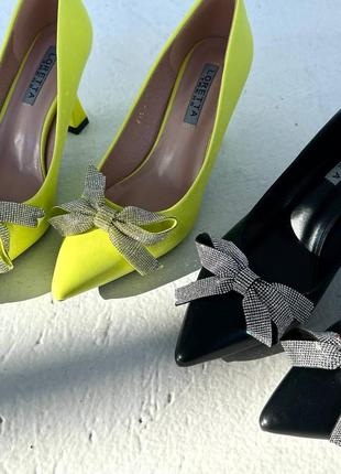 Стильные кожаные туфли на каблуке рюмка с бантиком в неоновом и черном цвете 🔥🔥🔥3 фото