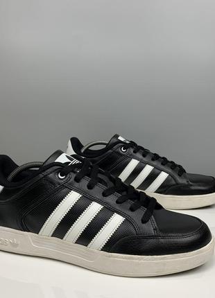 Кроссовки adidas varial low1 фото