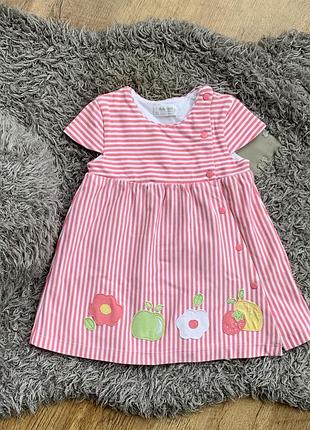 Фирменное платье на заклепках