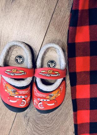 Crocs lightning mcqueen drag racing lined clog кроксы  макквин утеплённые (оригинал)3 фото