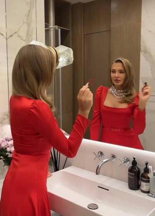 Вечернее платье