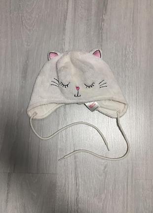 Красивая и милая шапочка ,шапка с котиком и ушками на 6-12м