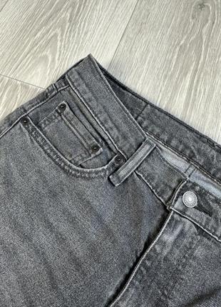 Сірі джинси від levi’s 5116 фото