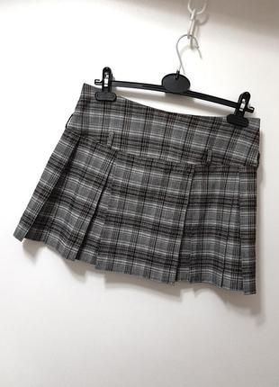 Deloras красивая мини юбка серая в оттенках в клеточку на кокетке в складки расширенная женская3 фото