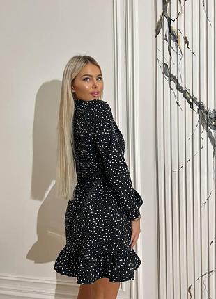 Сукня
розміри: s, m, l, xl
кольори: чорний4 фото