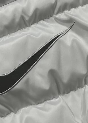 Зимняя куртка nike с рефлективным логотипом9 фото