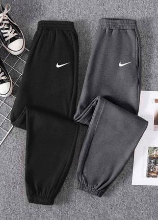 Женские брюки - джоггеры nike1 фото