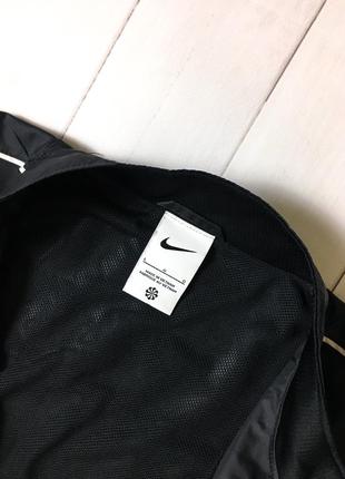 Мужская черная спортивная футбольная осенняя куртка ветровка nike найк. размер m l6 фото