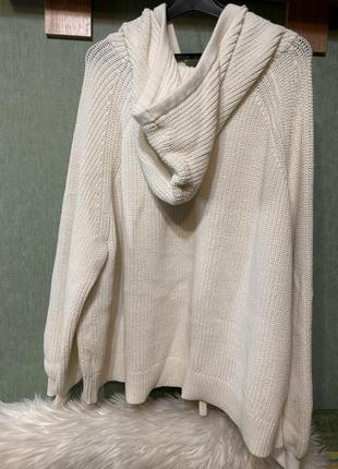 Крутий обʼємний светр худі8 фото