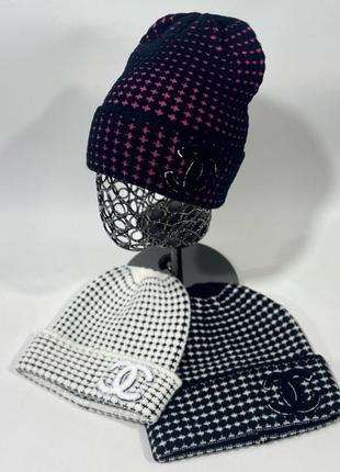 Женская розовая кашемировая осенняя внесення зимняя осіння весняна зимова